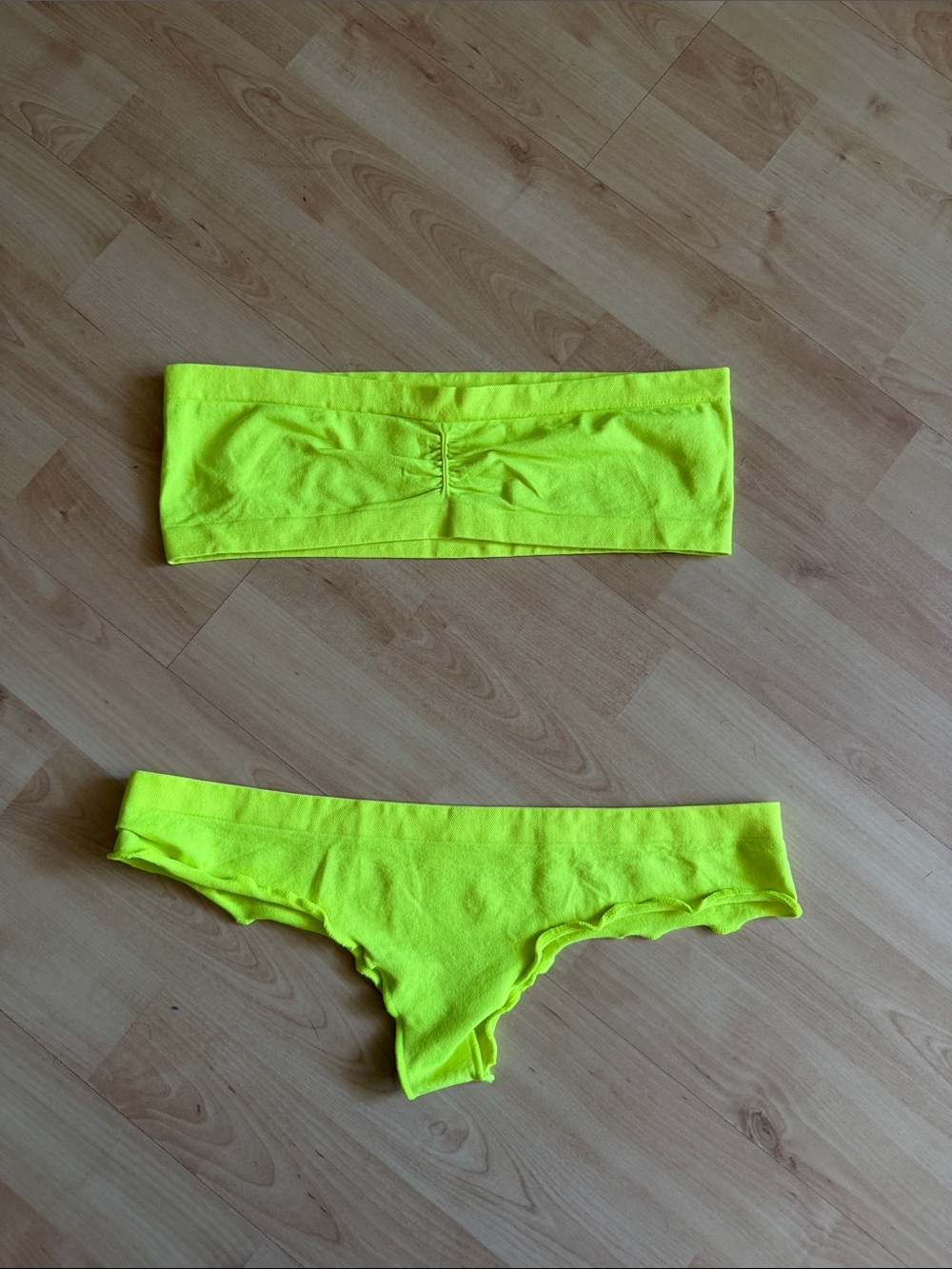 Dreamgirl Neon Yellow Bandeau Lingerie Rave Wear Set